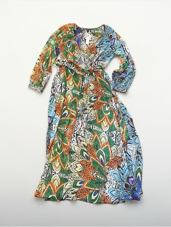 Bandolino Dresses & Skirts - Bandolino Floral Maxi Dress in Green, Orange & Blue
